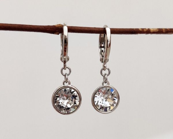 Earrings with Swarovski crystals