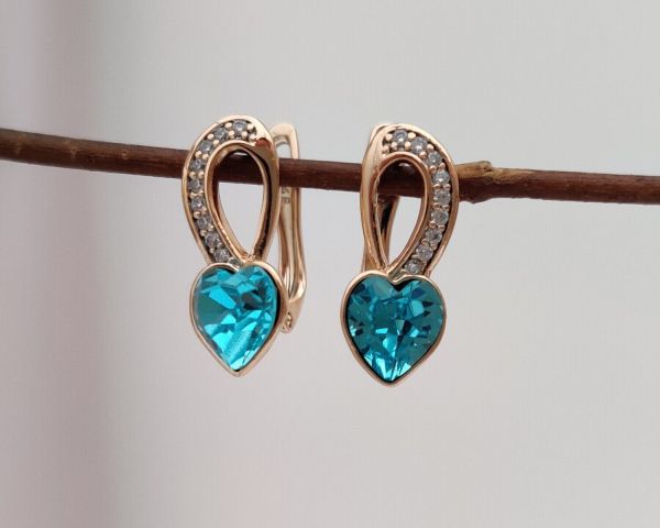 Earrings with Swarovski crystals