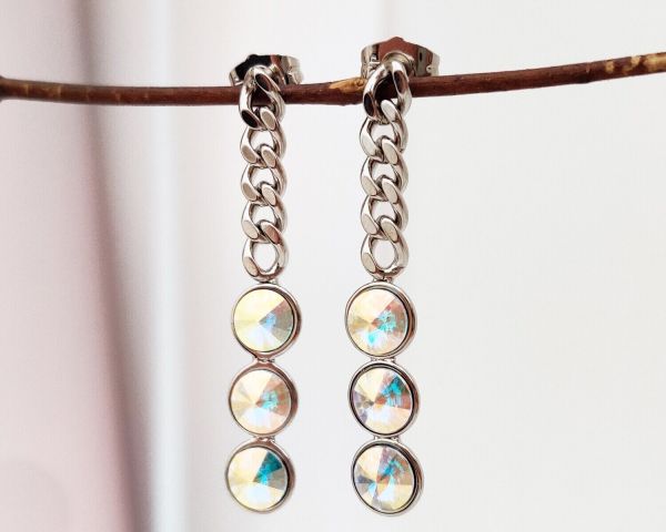 Earrings with Swarovski crystals