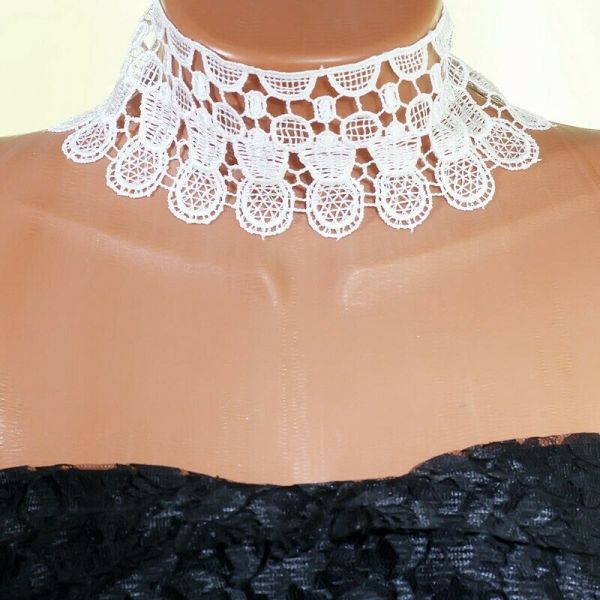 Textile necklace N579400080