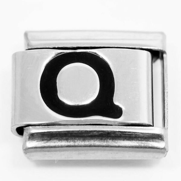 Link for stackable bracelets (Letter Q)