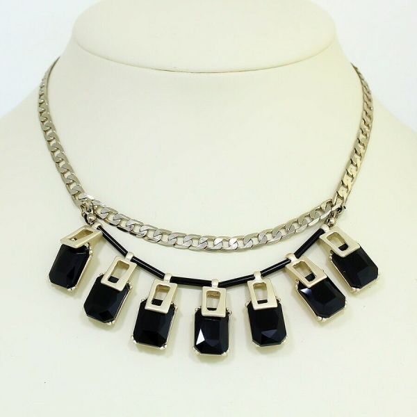 Necklace N637800290