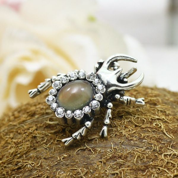 Brooch V586574507150