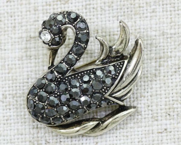 Brooch D76075907210