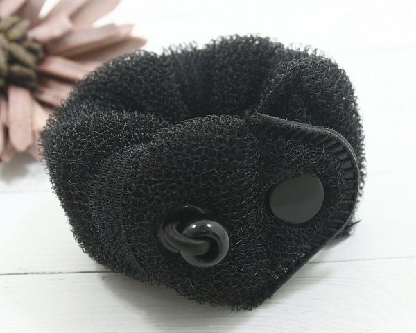 Hair donut with button (20cm)