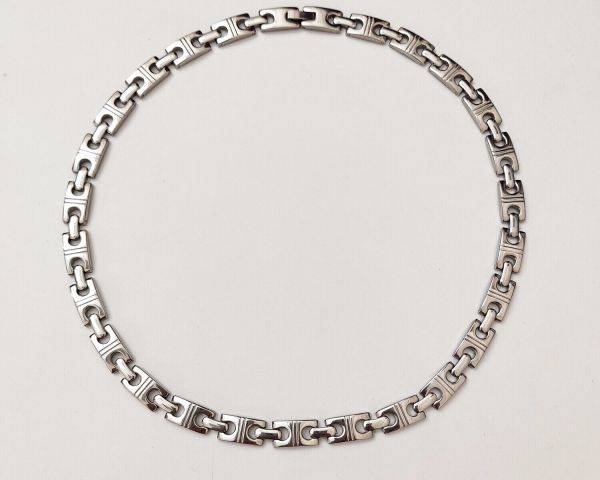 Steel necklace