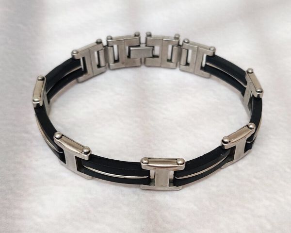 Steel bracelet