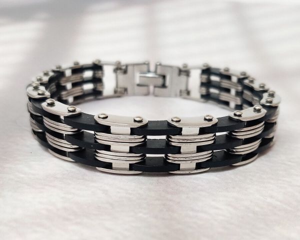 Steel bracelet