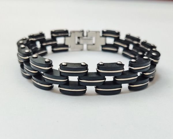 Steel bracelet