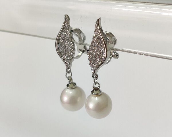 Clip-on earrings