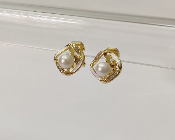 Clip-on earrings