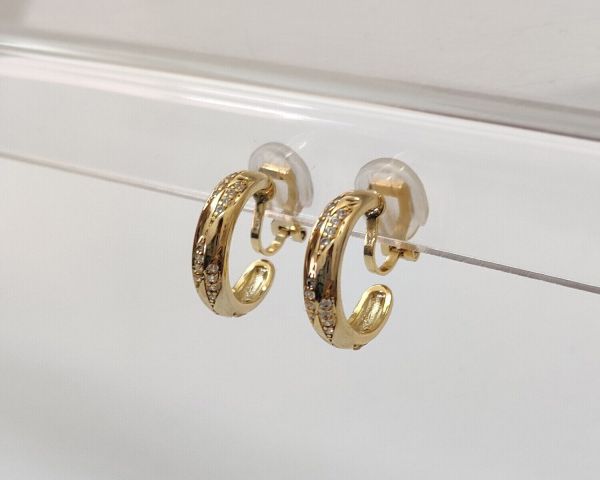 Clip-on earrings