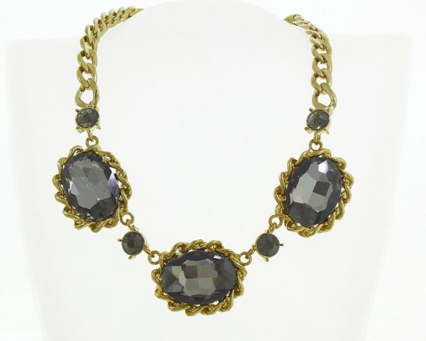 Necklace N261800320