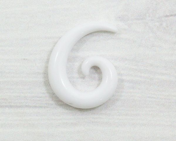 Spiral in the ear (6 mm) Sale-1370