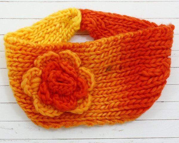 Headband (knitted)