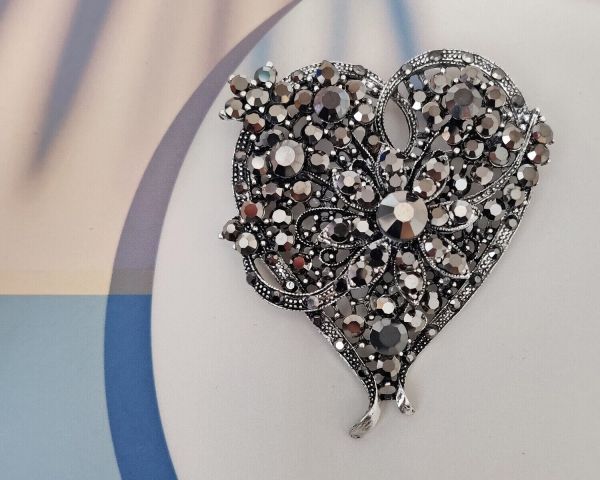 Brooch Heart