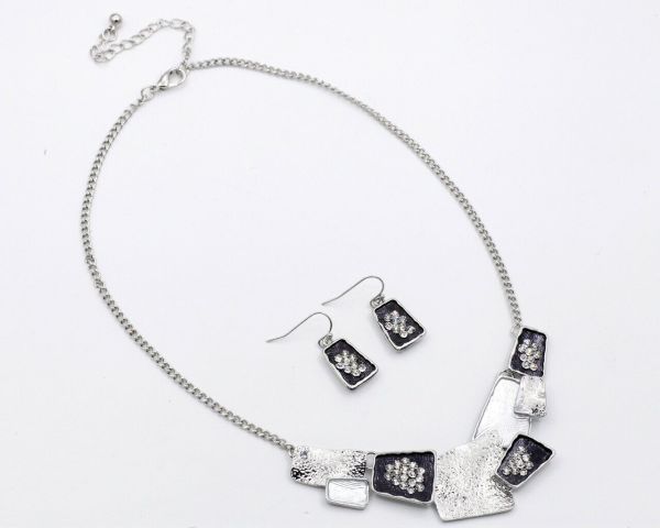 Set (necklace, earrings) V423379507320