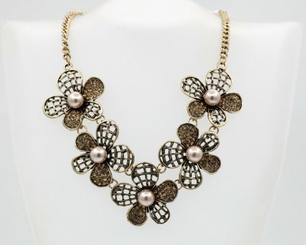 Necklace V037378507280