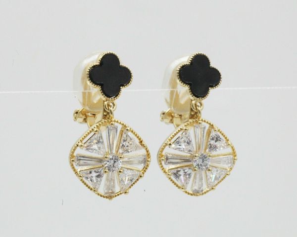 Clip Earrings G027276907240