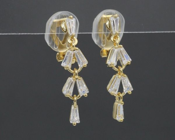 Clip Earrings G195075907210