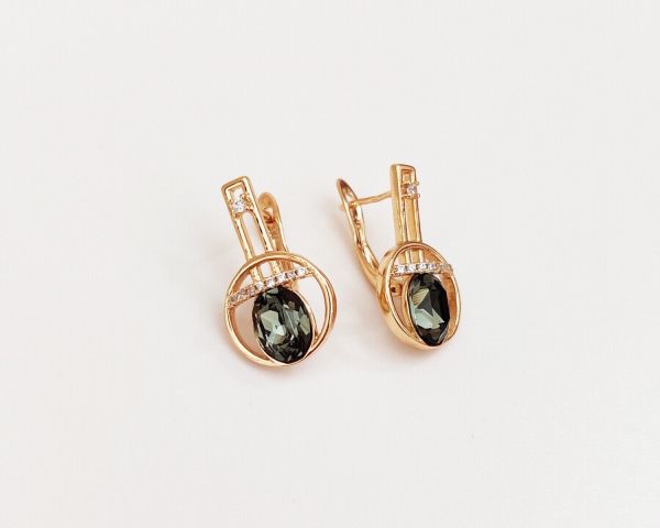 Earrings with Swarovski crystals