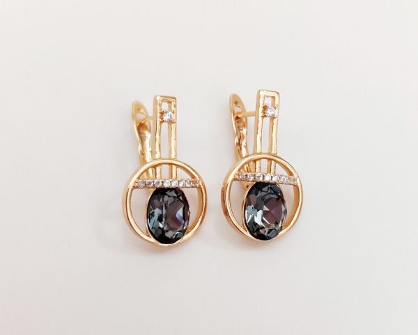 Earrings with Swarovski crystals