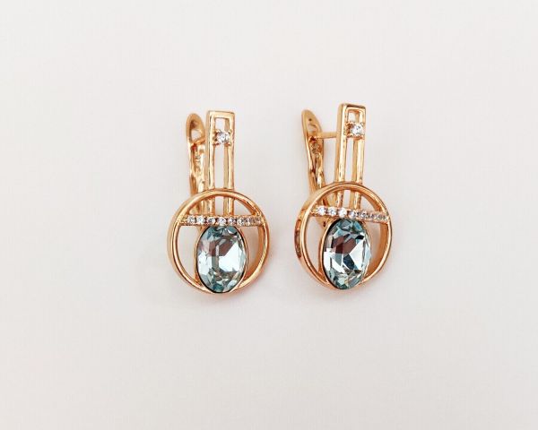 Earrings with Swarovski crystals