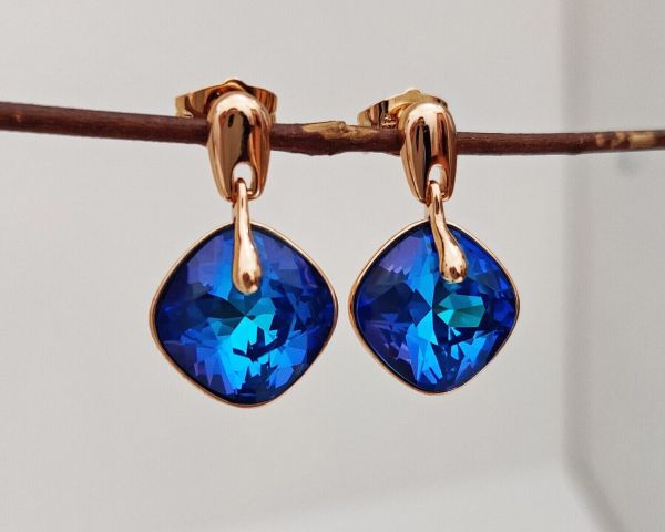 Earrings with Swarovski crystals