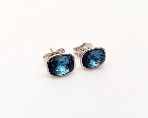 Earrings with Swarovski crystals