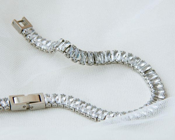 Steel bracelet