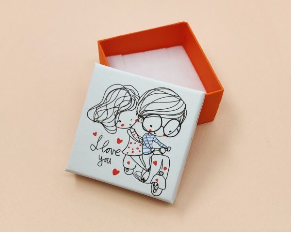 Gift box, Couple