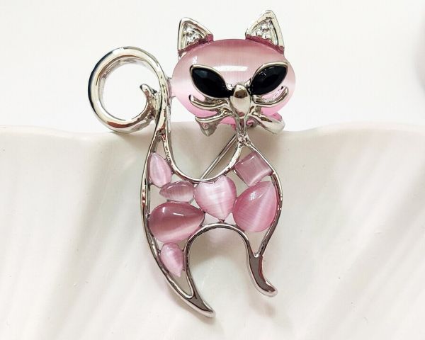 Brooch Cat