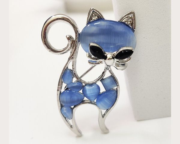 Brooch Cat