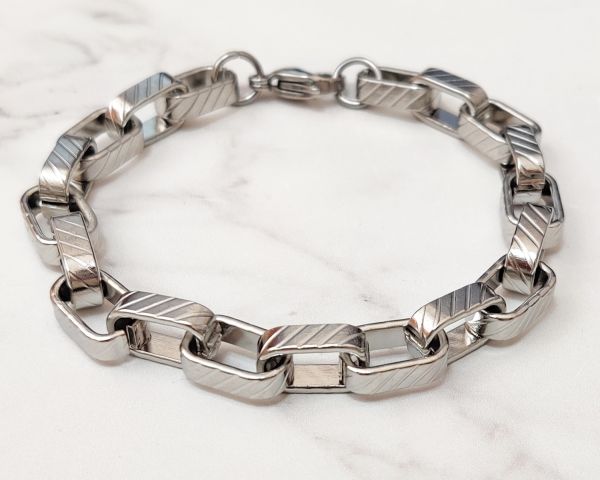 Steel bracelet