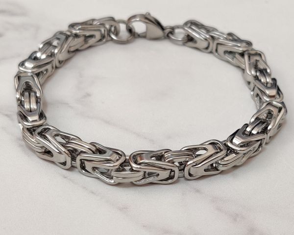 Steel bracelet