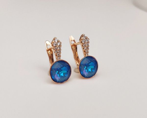 Earrings with Swarovski crystals